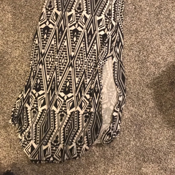 Patterned maxi-skirt - Picture 2 of 2